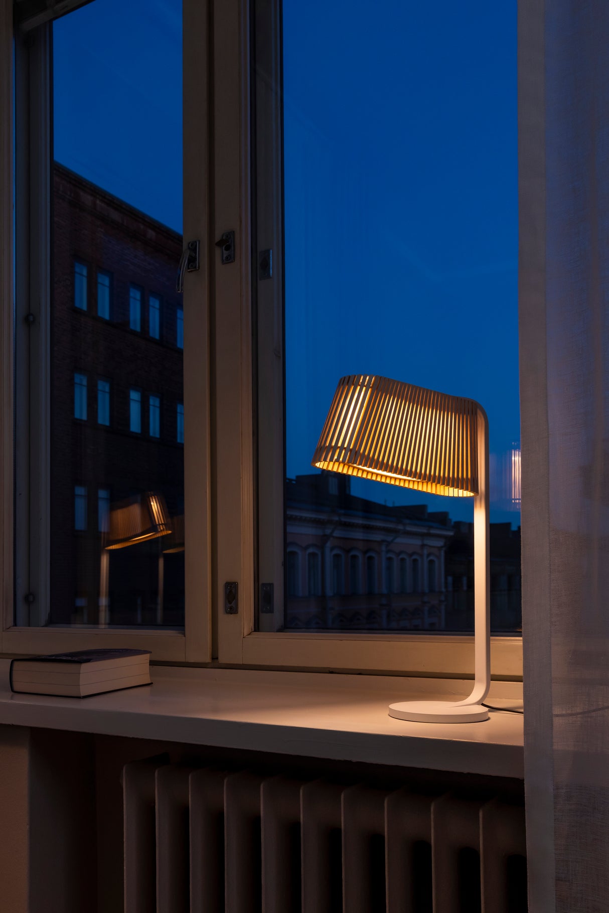 Secto Owalo 7020 Table Lamp