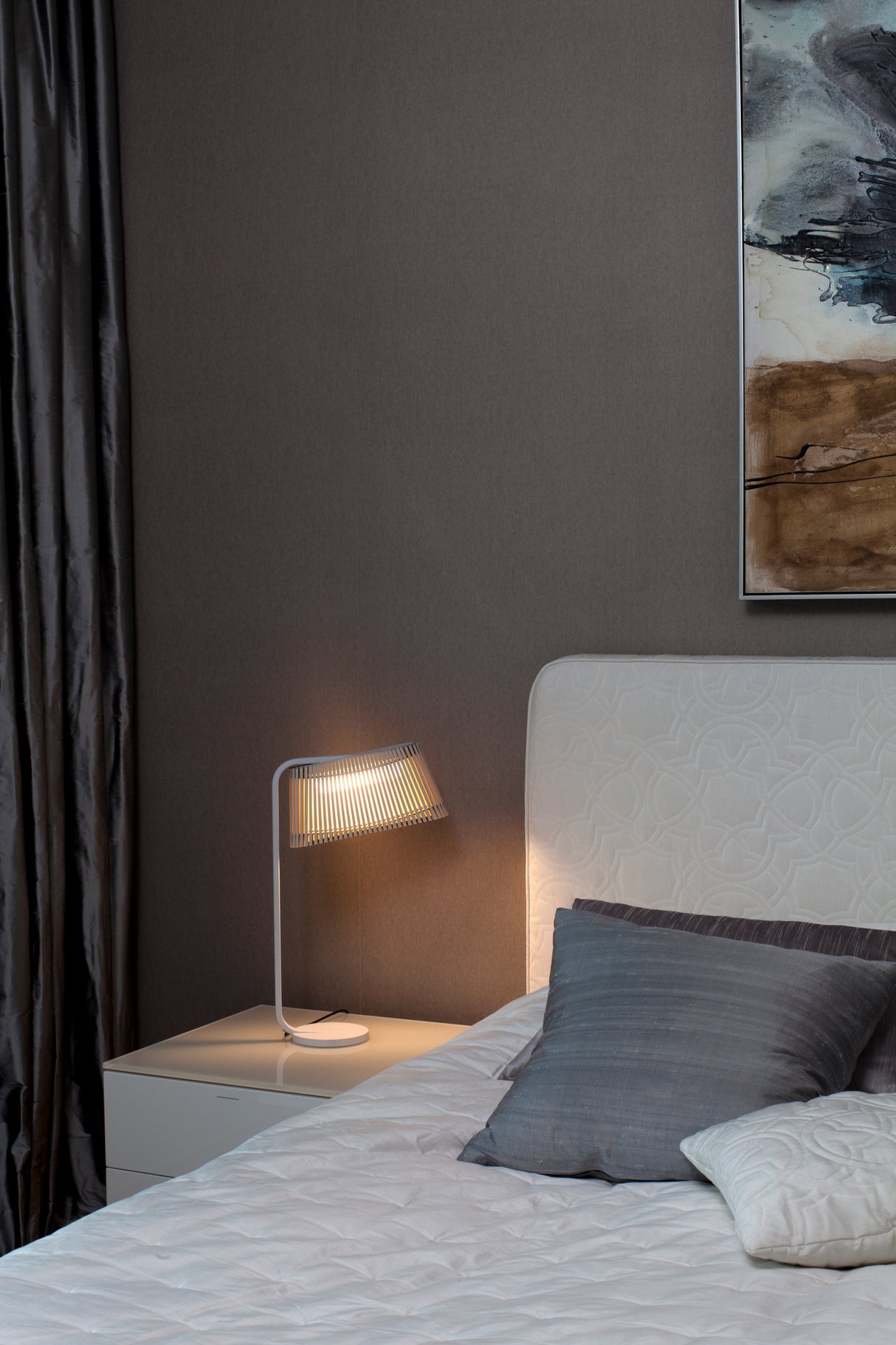 Secto Owalo 7020 Table Lamp