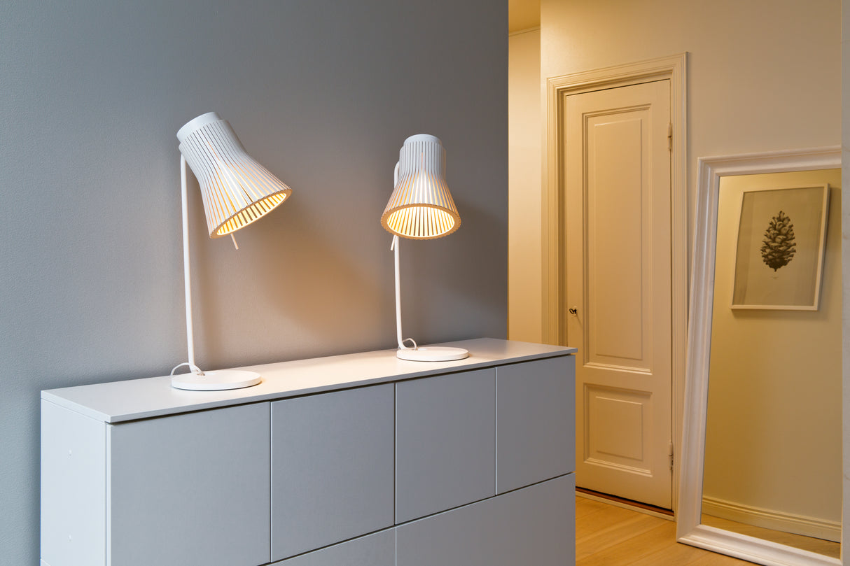 Secto Petite 4620 Table Lamp