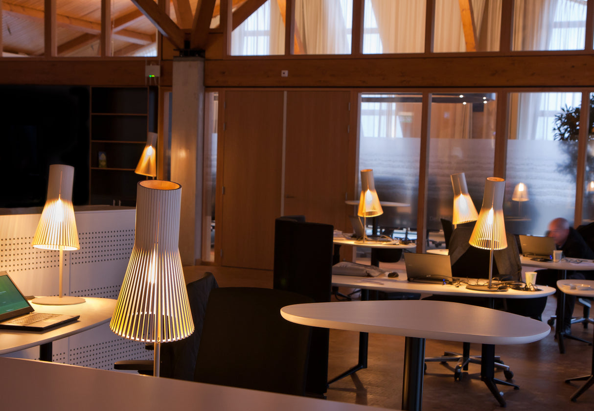 Secto 4220 Table Lamp