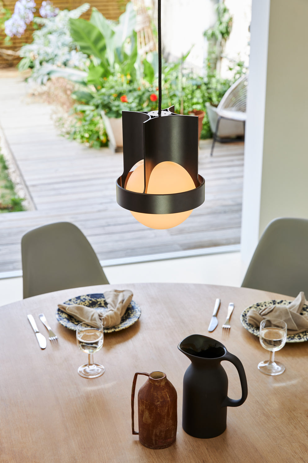 Tala Loop Pendant Dark Grey with Sphere IV bulb