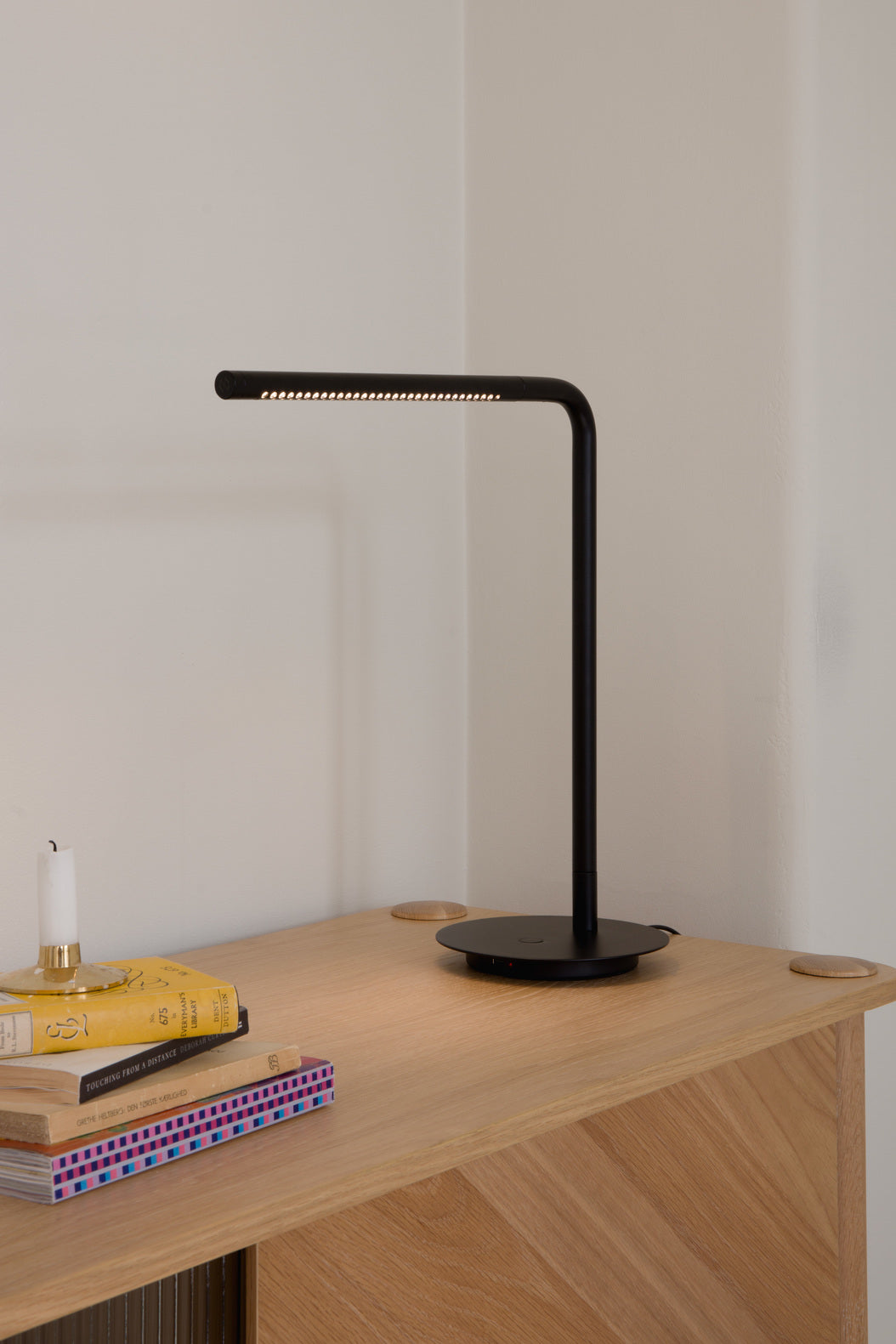Umage Omni LED Desk Lamp