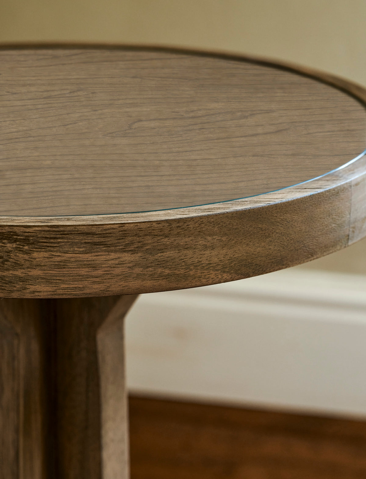 Garden Trading Westbury Round Side Table Bayur Wood