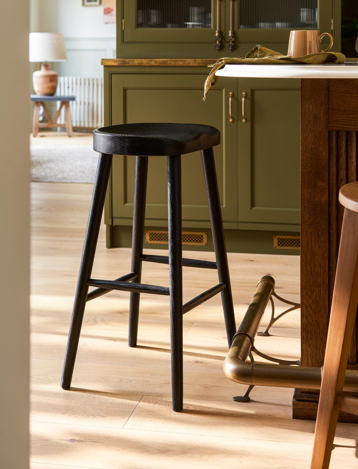 Garden Trading Lilley Bar Stool Elm Wood, Black