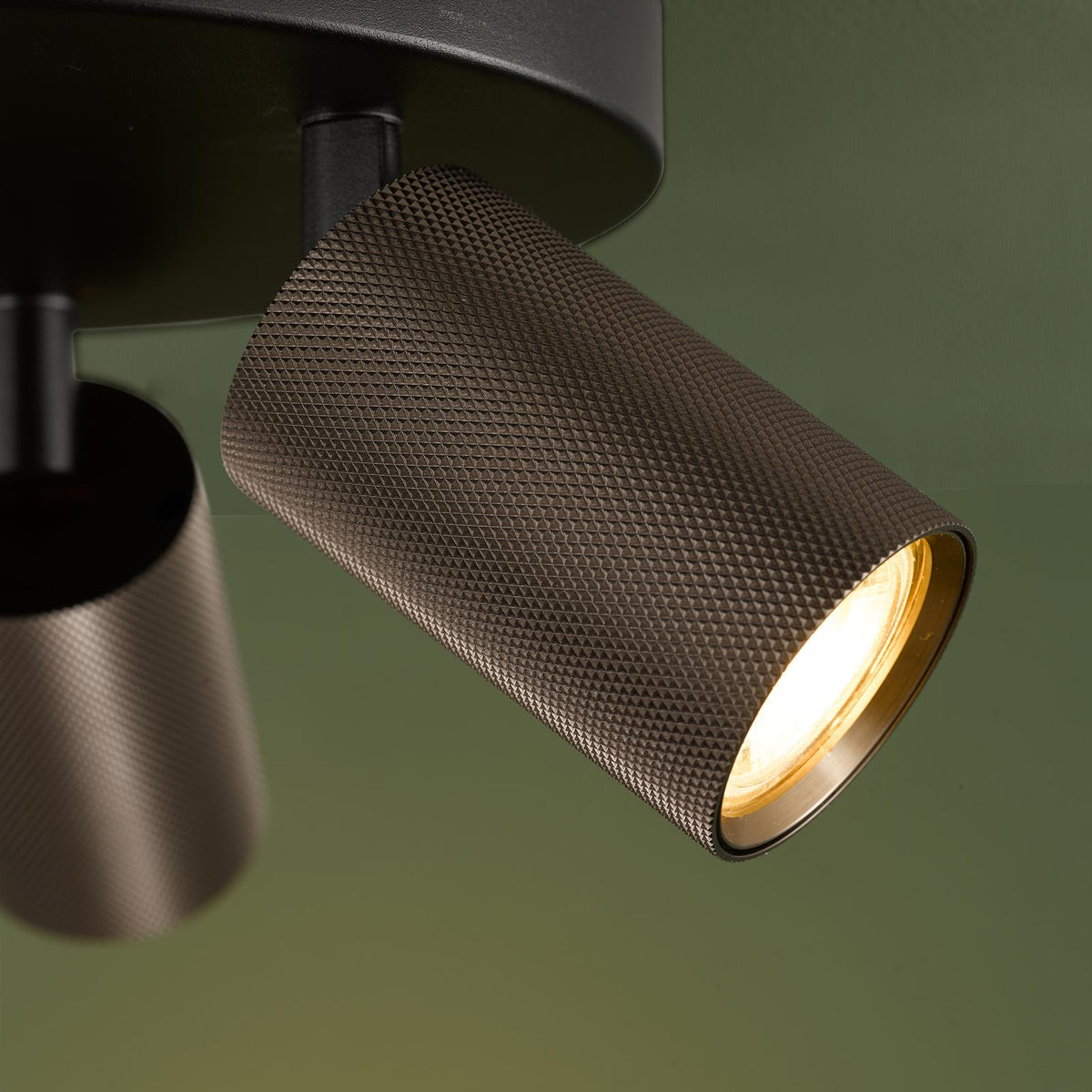 Dar Yamis 3 Light Plate Spotlight Satin Bronze and Matt Black