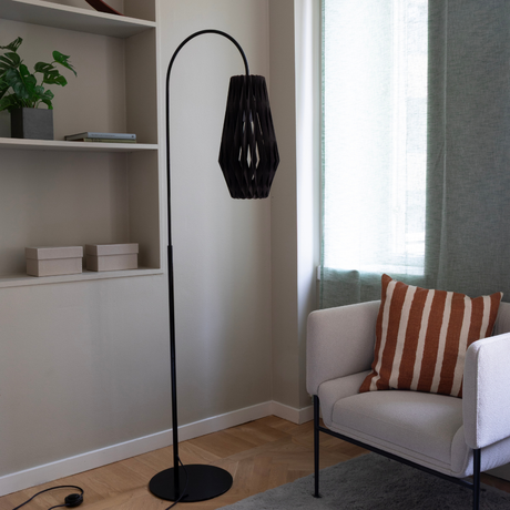 Pilke Signature 20/40 Floor Lamp Black
