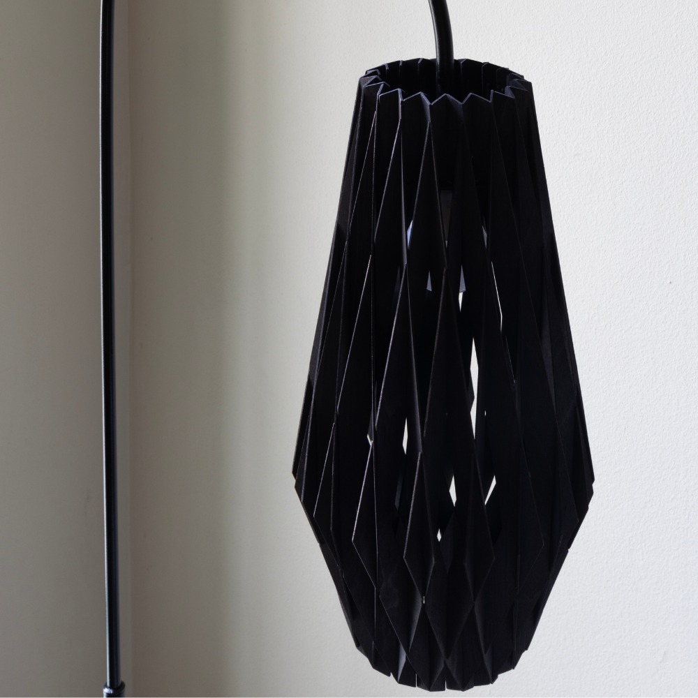 Pilke Signature 20/40 Floor Lamp Black
