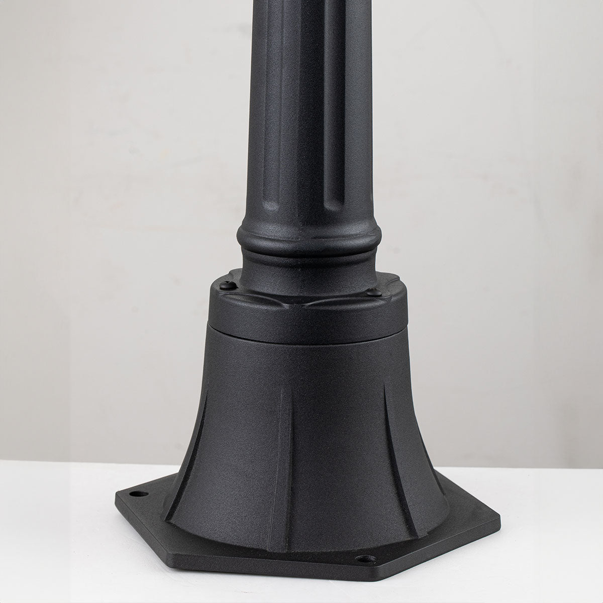 Elstead Bayview 1 Light Medium Pillar Lantern