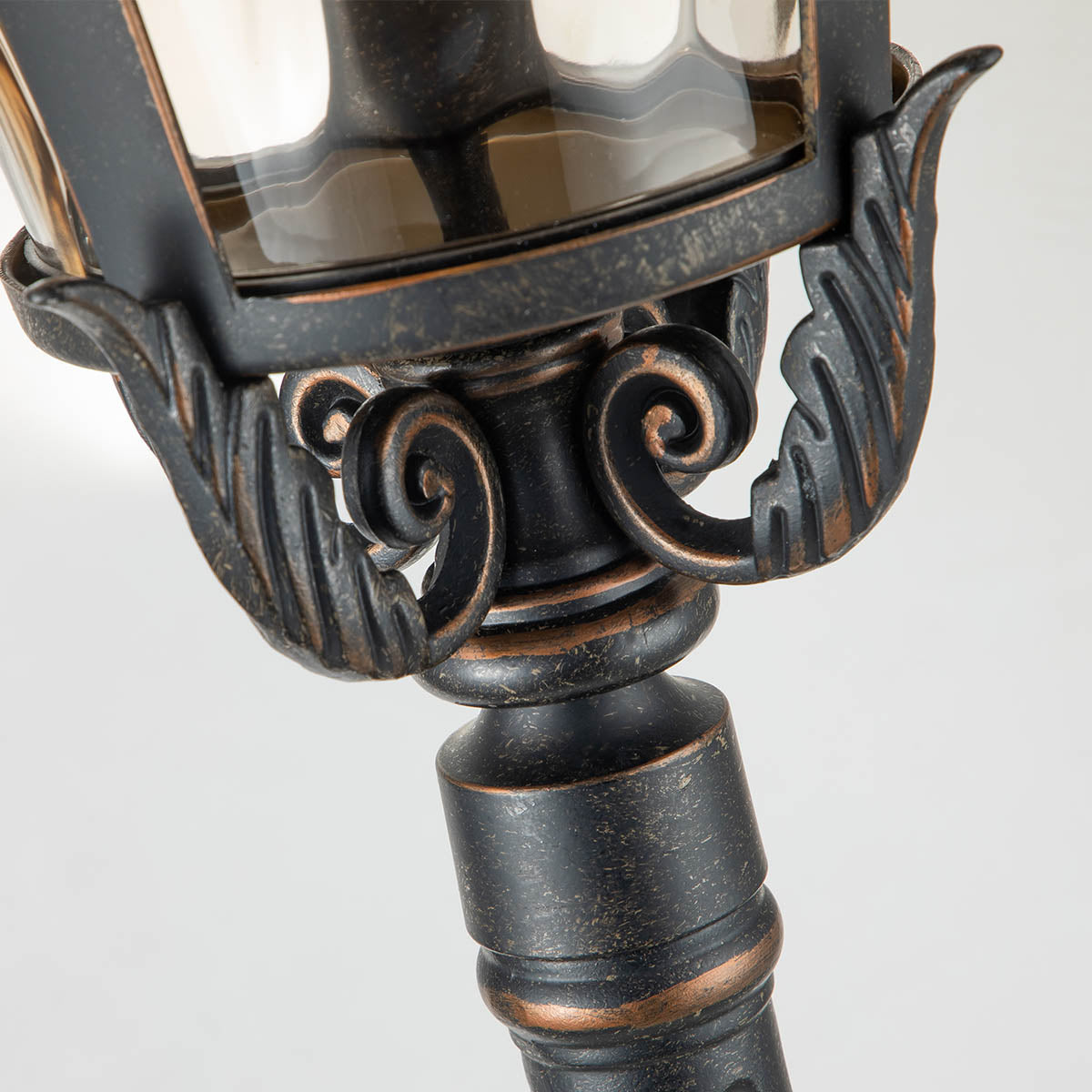 Elstead Baltimore 1 Light Medium Pillar