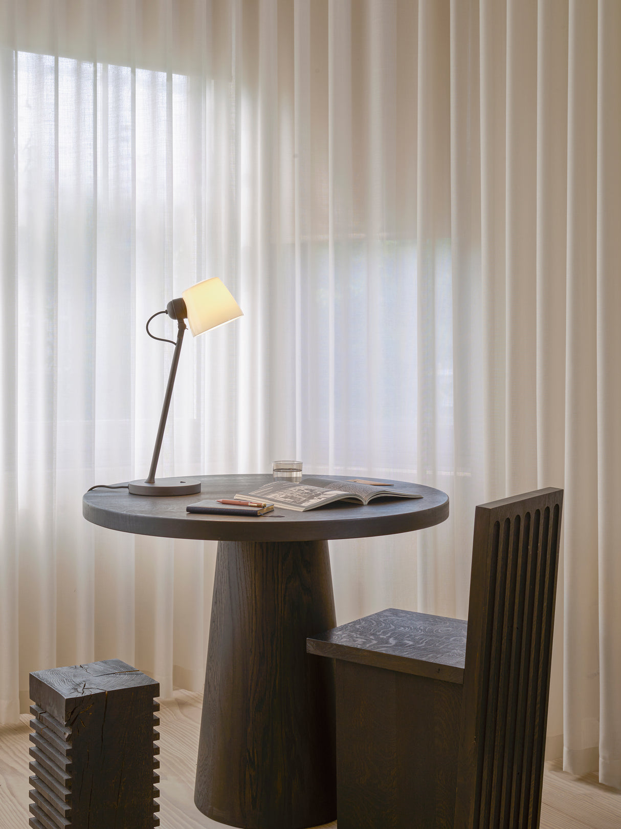 Astro Imari Desk Bronze Interior Table Light