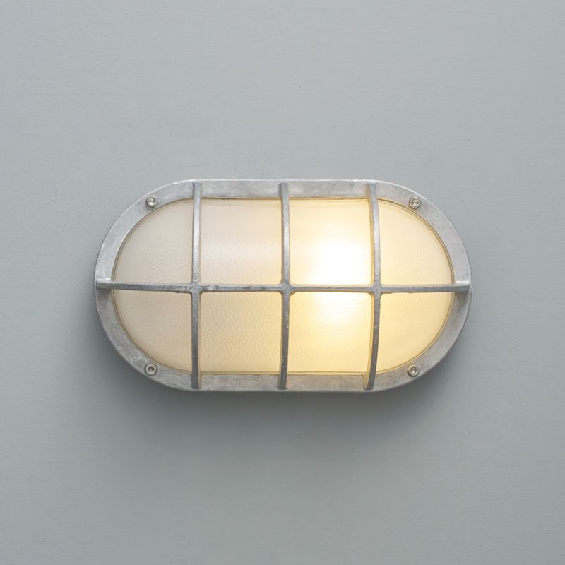 Davey Lighting Oval Aluminium Bulkhead 8122 –  from Amos Lighting + Home