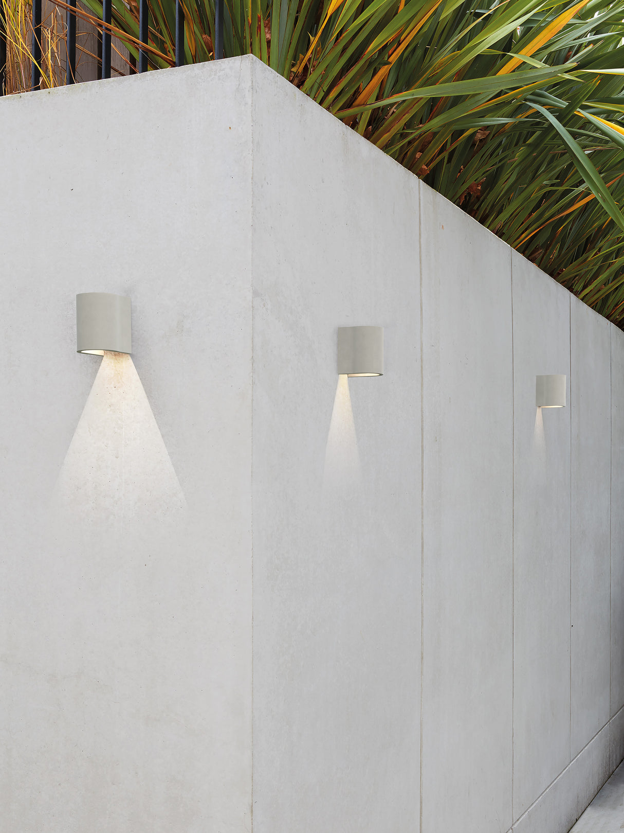 Astro Dunbar 120 LED Matt Concrete Coastal Wall Light
