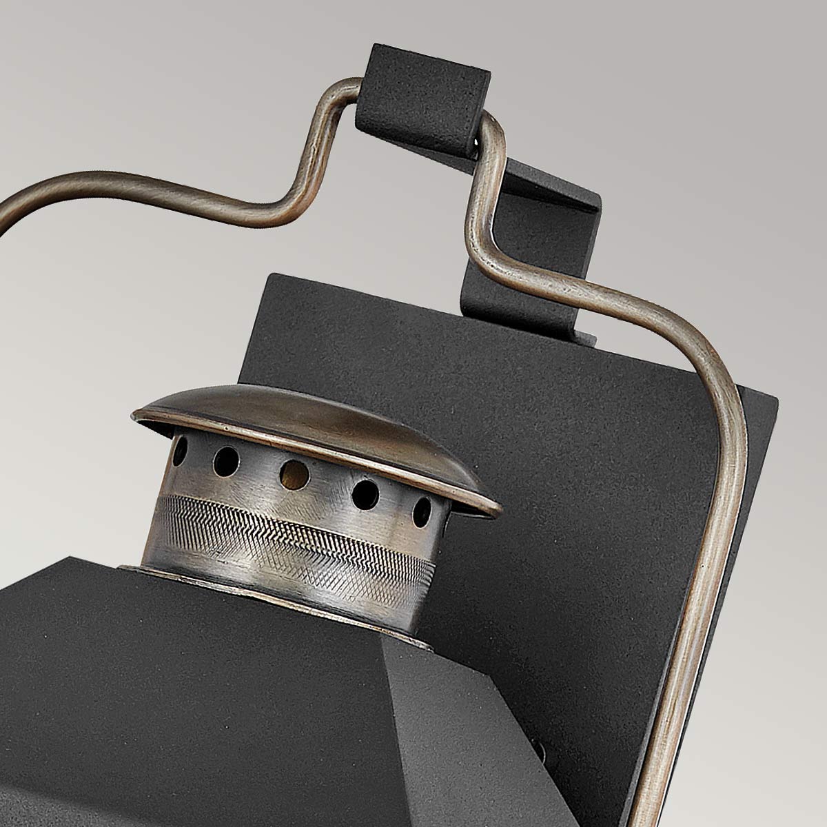 Hinkley Fitzgerald 2 Light Medium Wall Lantern