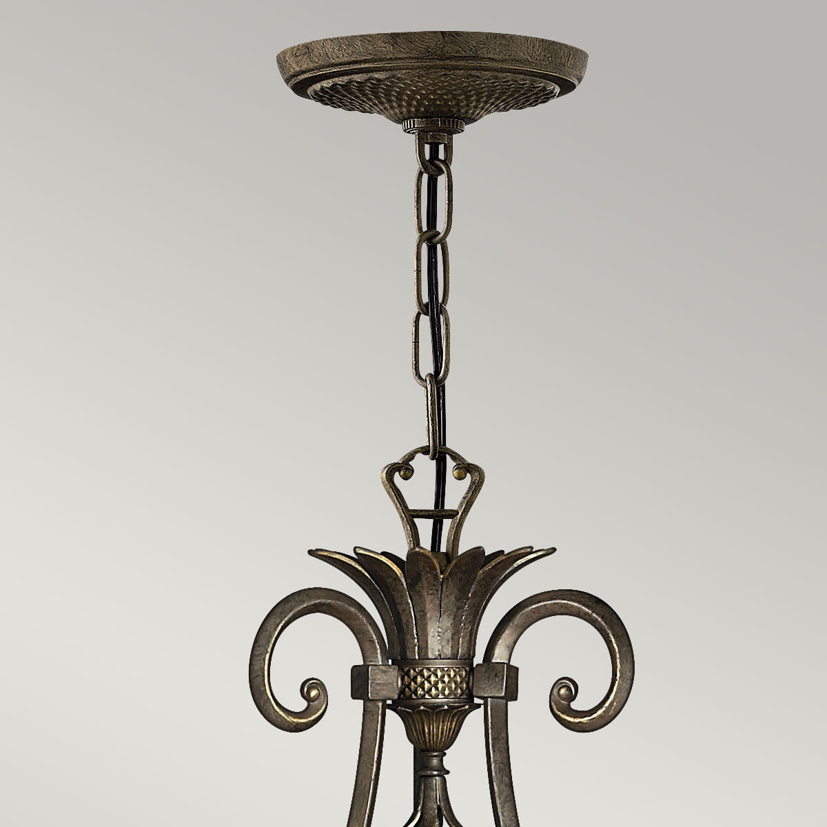Hinkley Plantation 7 Light Chandelier Bronze