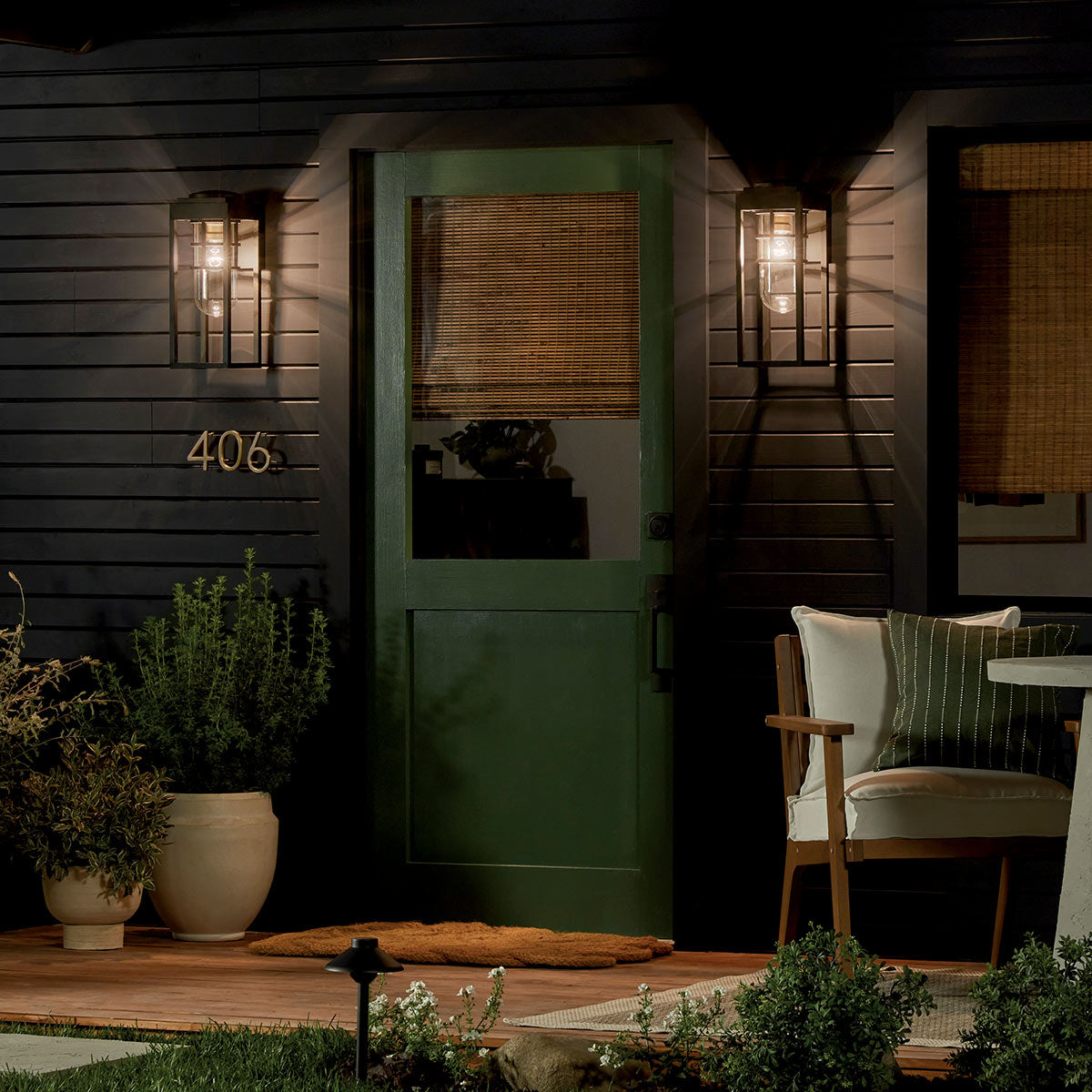 Kichler Hone Coastal 1 lt Medium Wall Lantern