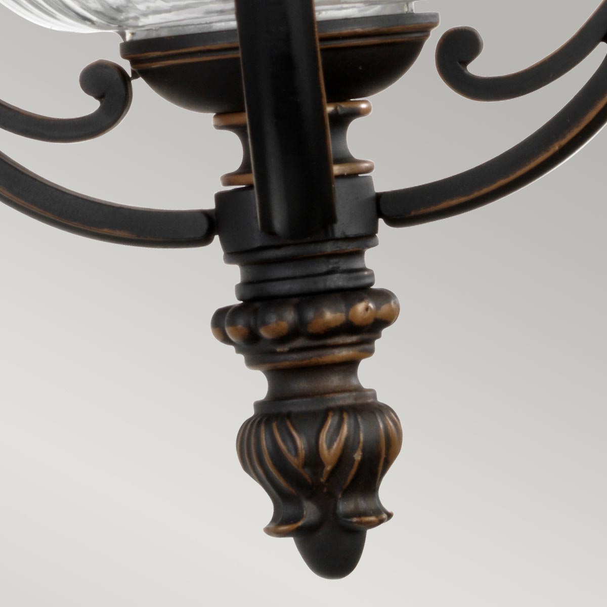 Kichler Luverne 1 Light Medium Wall Lantern