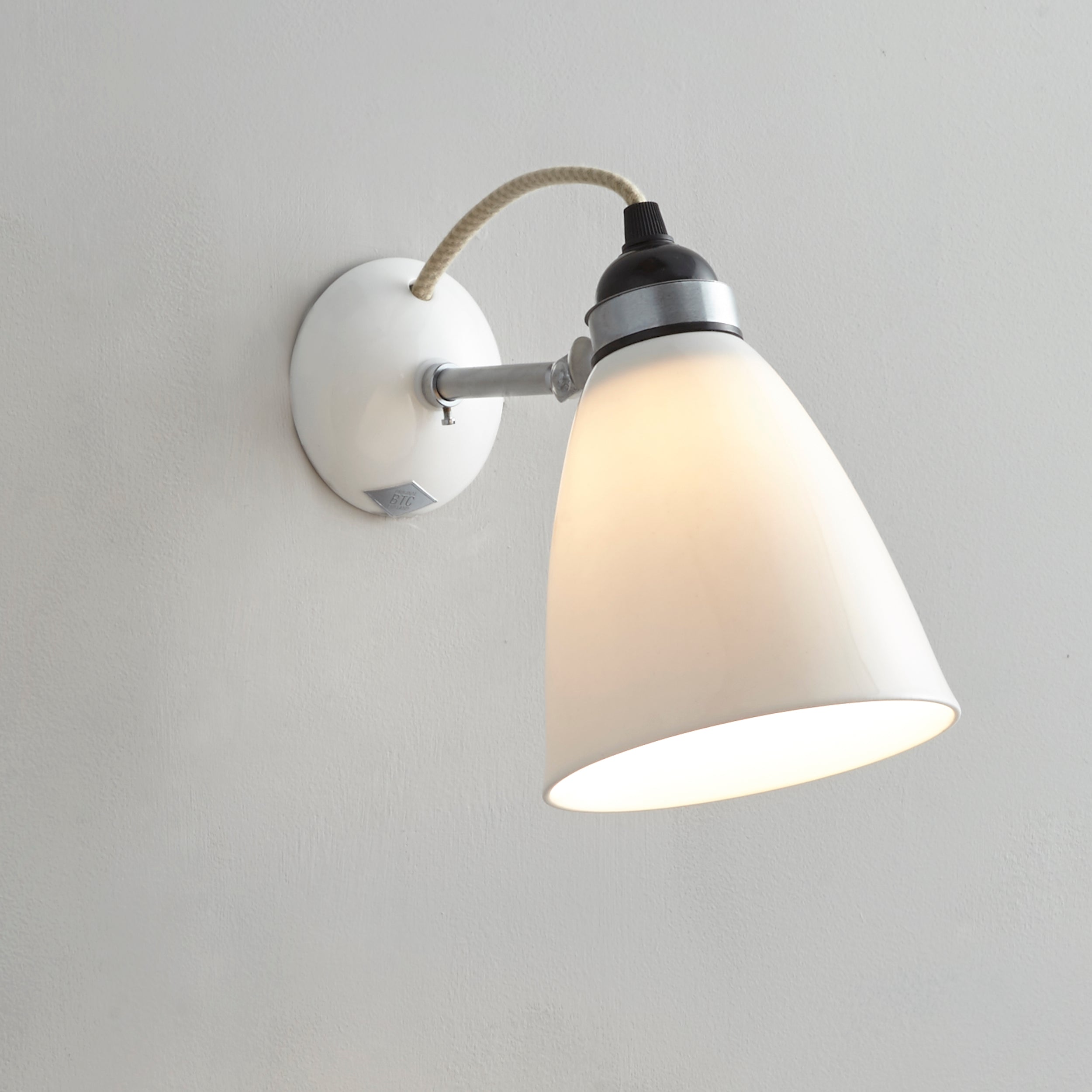 Original BTC Hector Medium Dome Wall Light, Un-Switched – Amos