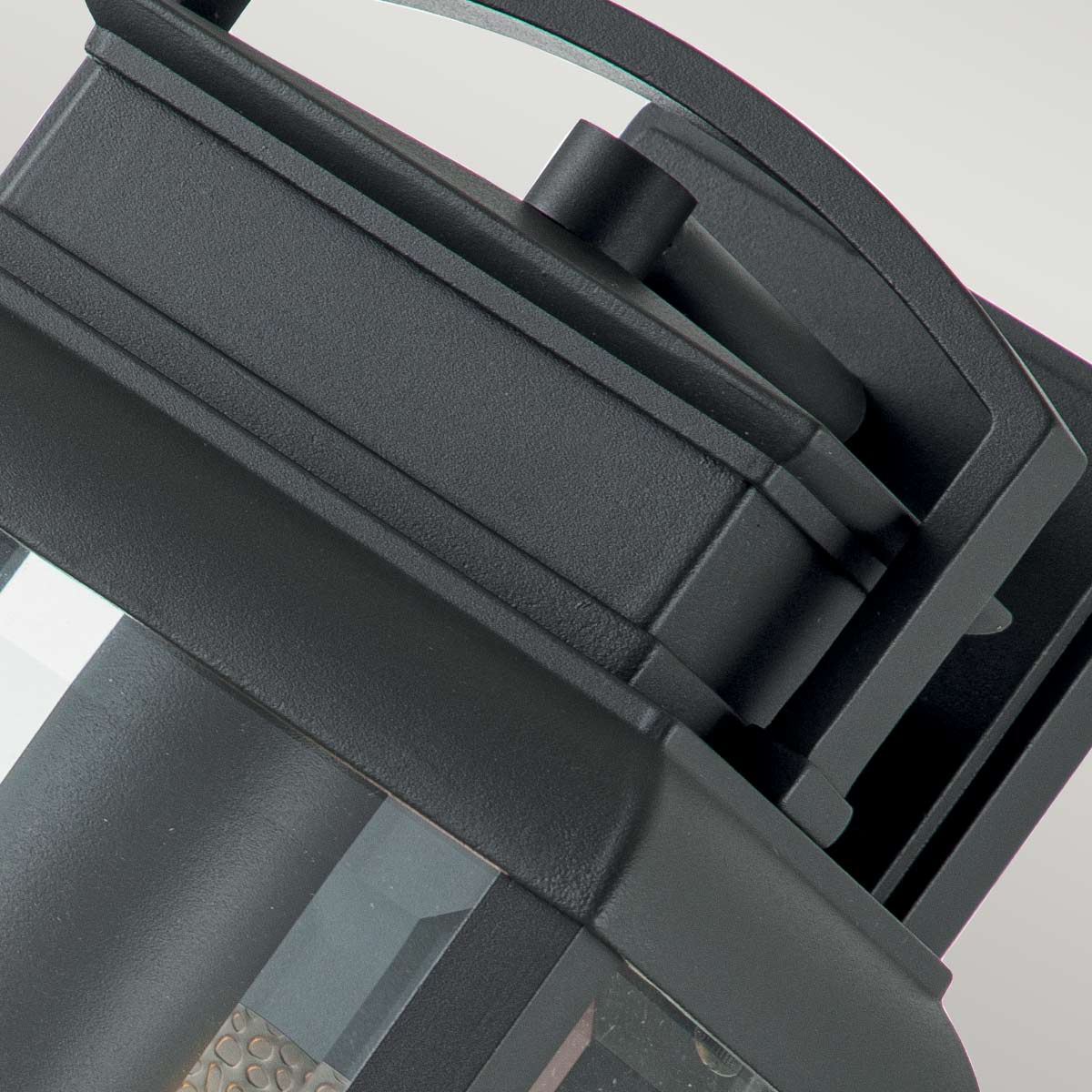 Quoizel Byron 1 Light Medium Wall Lantern Silver