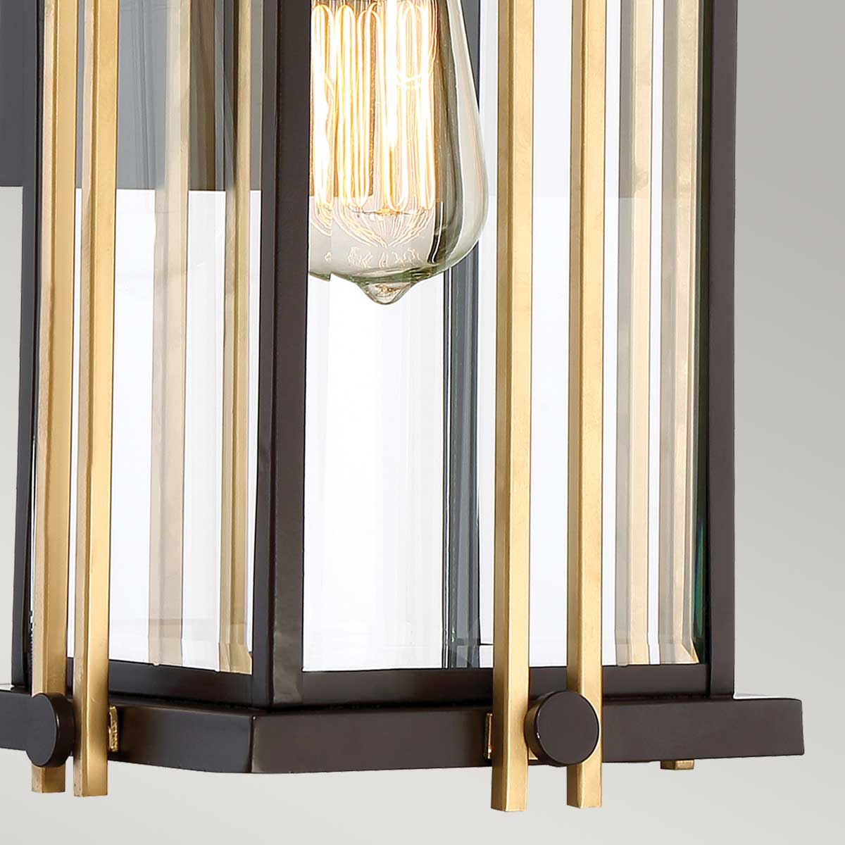 Quoizel Goldenrod 1 Light Medium Wall Lantern