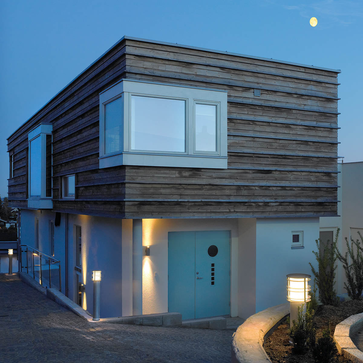 Norlys Stockholm Large Bollard Galvanised