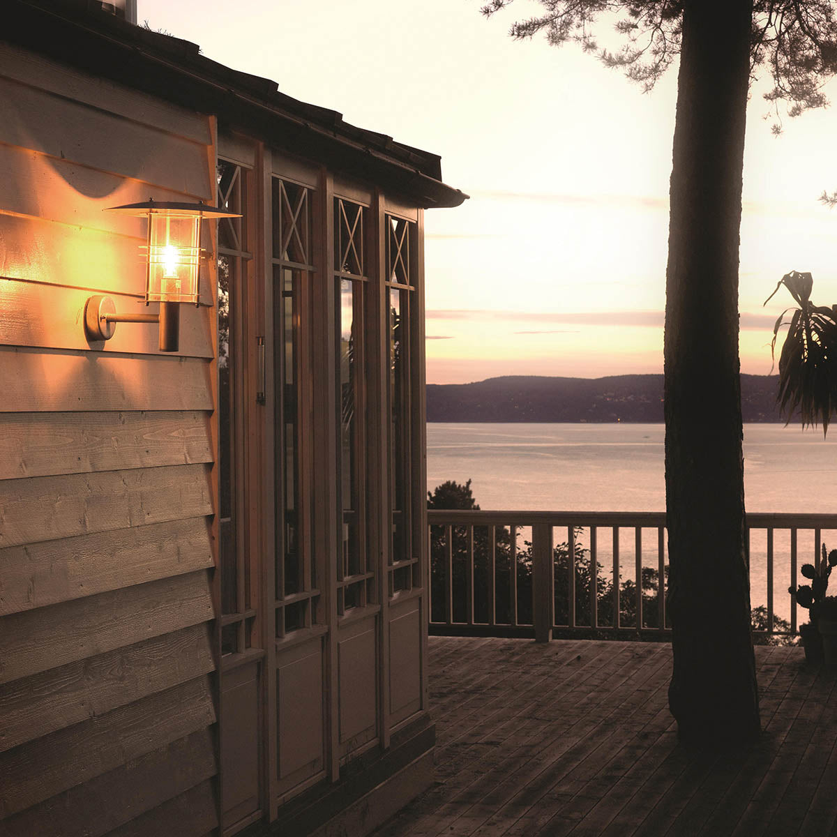 Norlys Stockholm 1 Light Grande Wall Lantern - Galvanised