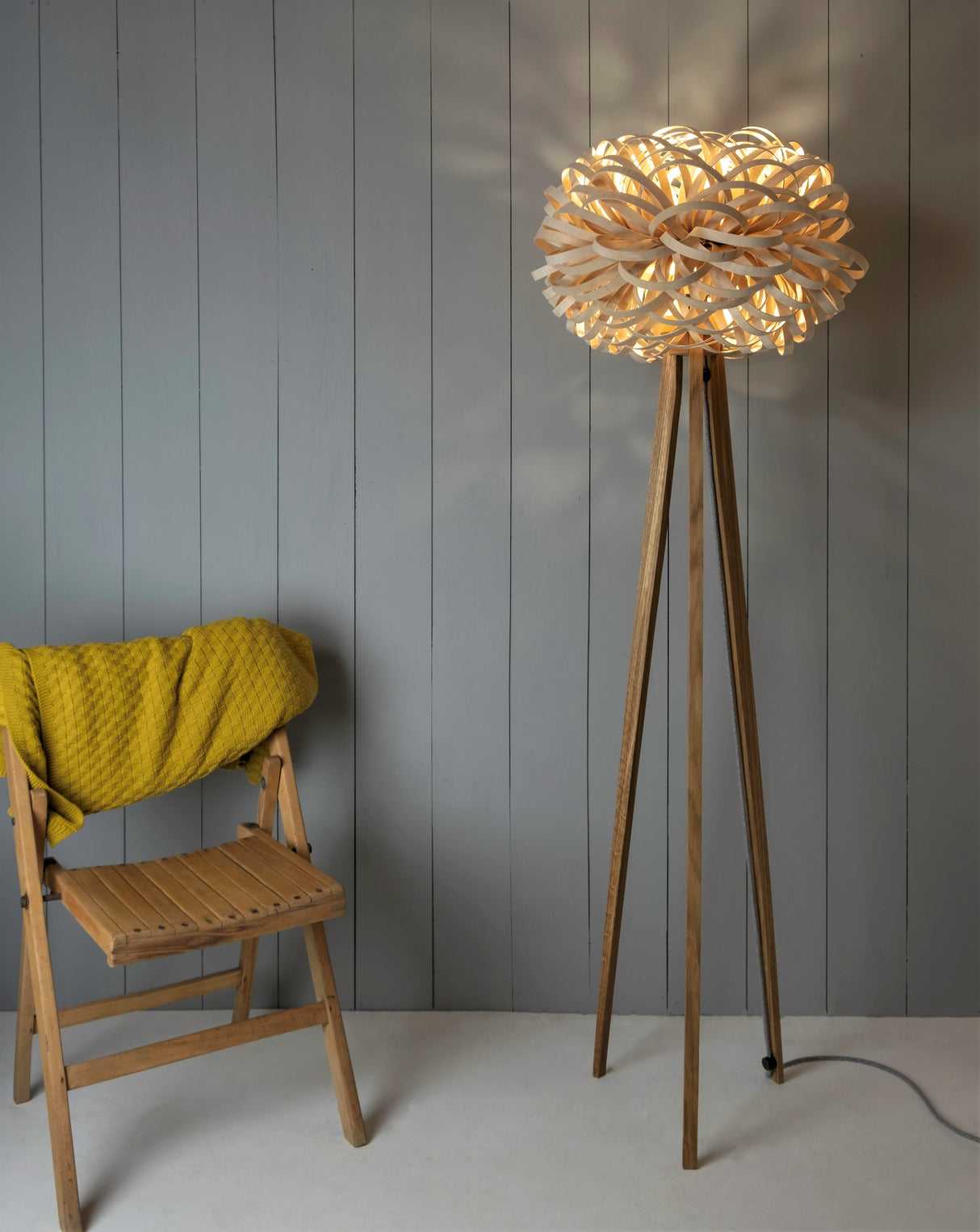 Stuart Lamble Allium Floor Lamp