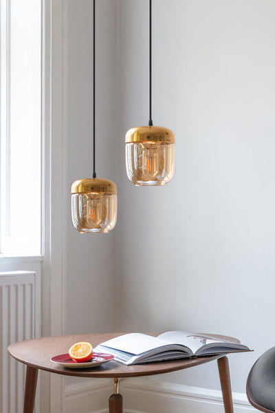 UMAGE Acorn エイコ－ンタイリッシュに ガラス製 1灯ペンダントライト Umage Acorn Amber Glass & Brass – Amos Lighting + Home