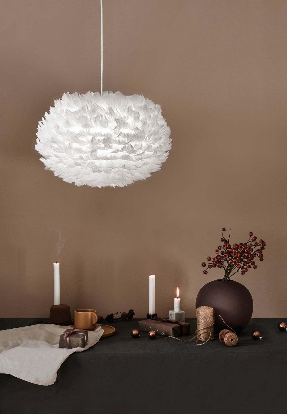 Umage Eos Medium Light Grey Feather Shade